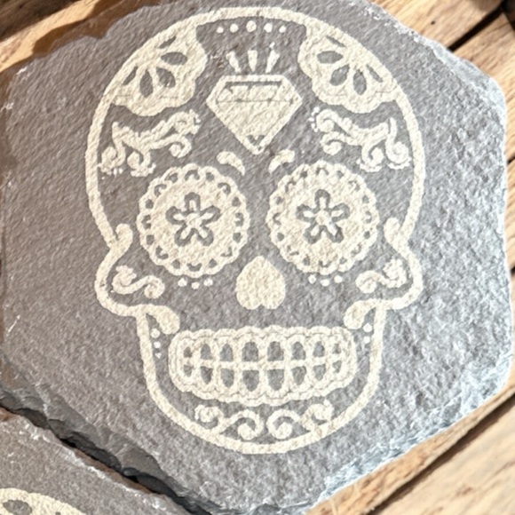 Hexagonal Gray Skull Coasters - Picture 4 of 8